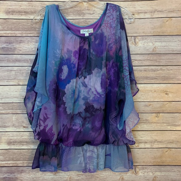 dressbarn Tops - Dressbarn Layered top wing sleeves purple blue